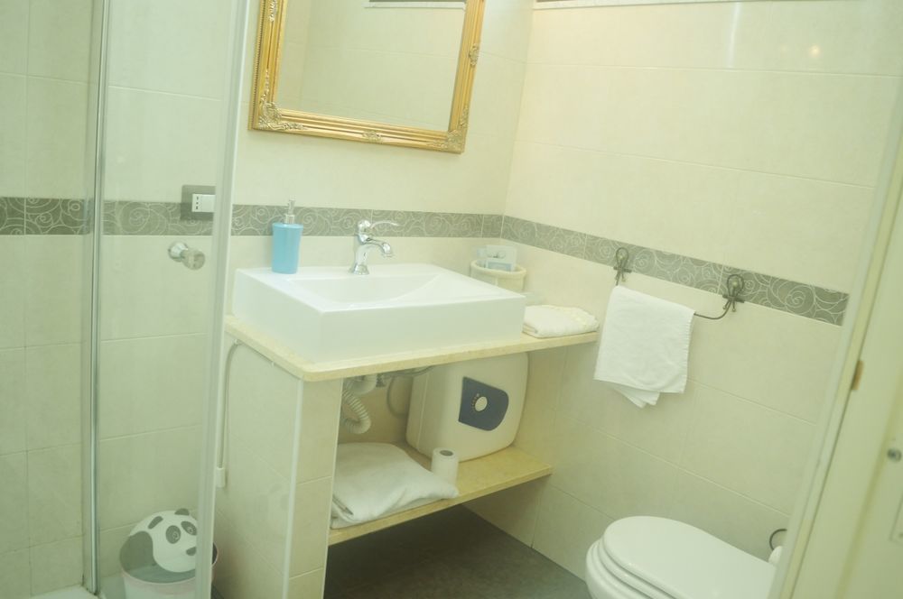 Victoria Bed & Breakfast Кальяри Экстерьер фото
